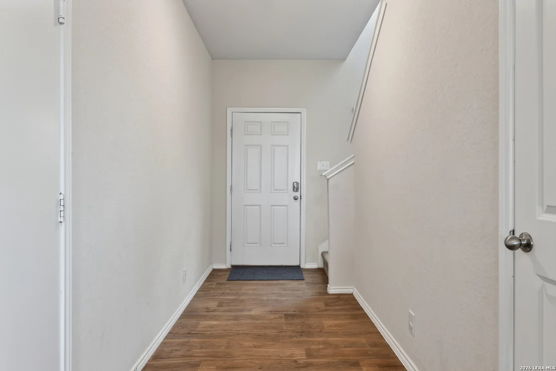 Photo of 469 MIDDLE GREEN LOOP