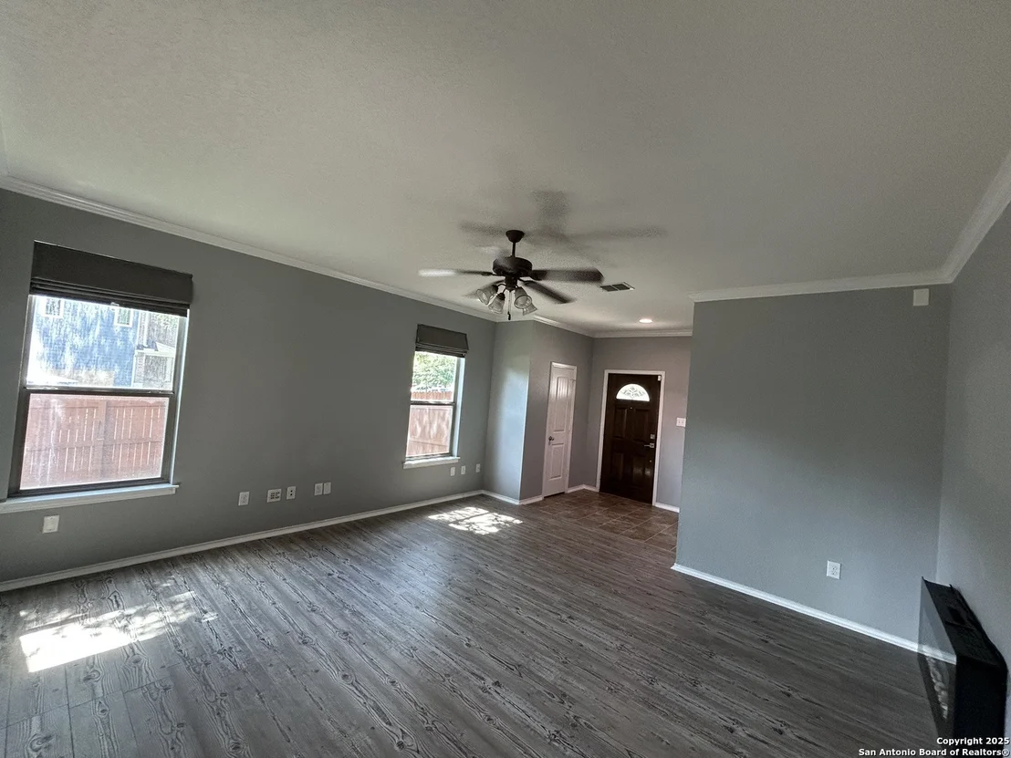 Photo of 125 Lilly