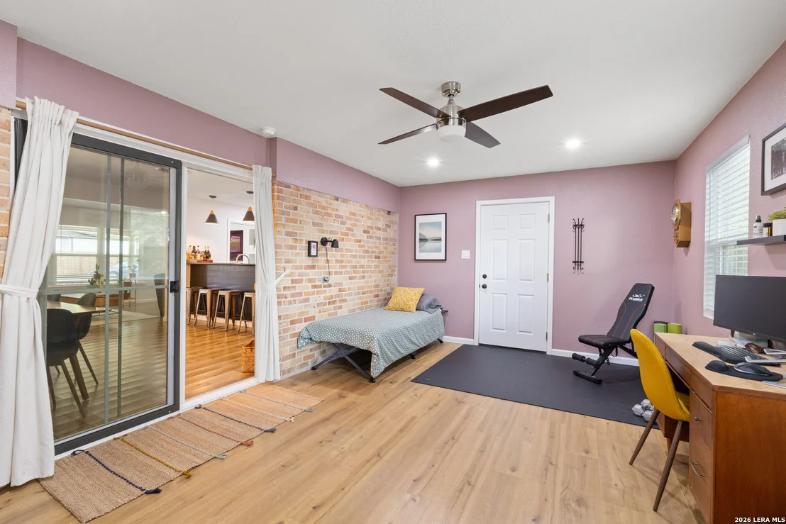 Photo of 8002 Briargate