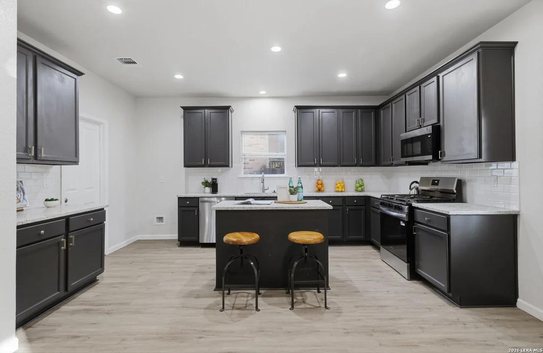 Photo of 1146 Kite Cor