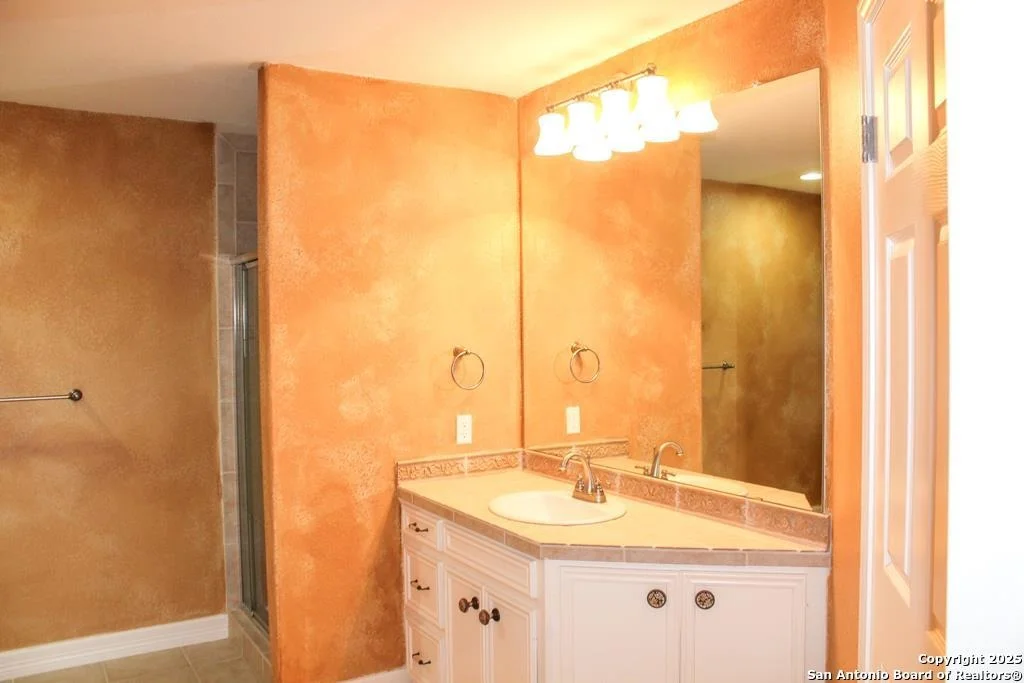 Photo of 203 Fairway Ridge