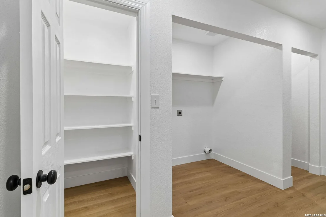 Photo of 923 CHICAGO BLVD