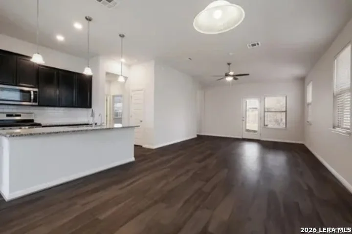 Photo of 11531 Lightning Way