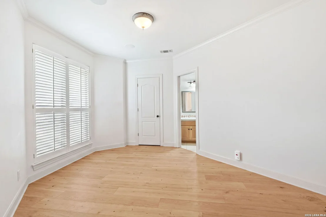 Photo of 21 Worthsham Dr