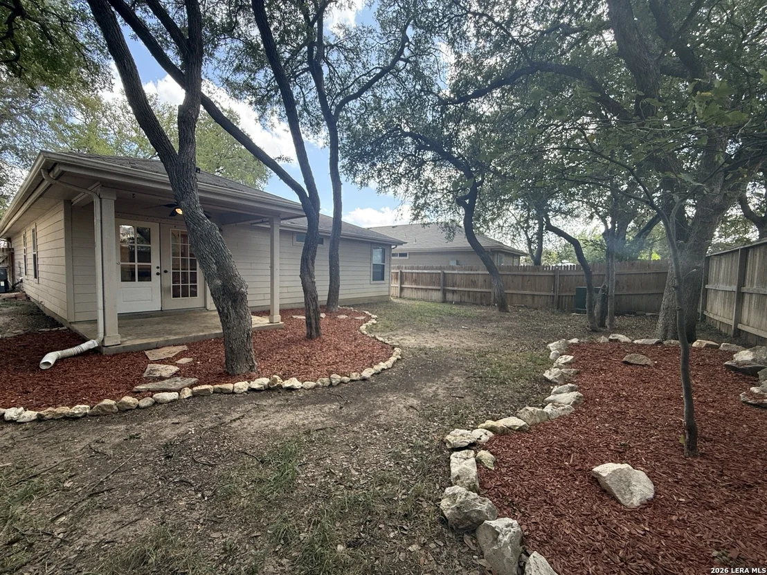 Photo of 15911 Manes Grove