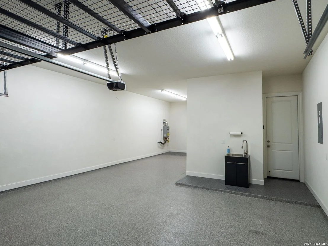 Photo of 1144 Carriage Loop