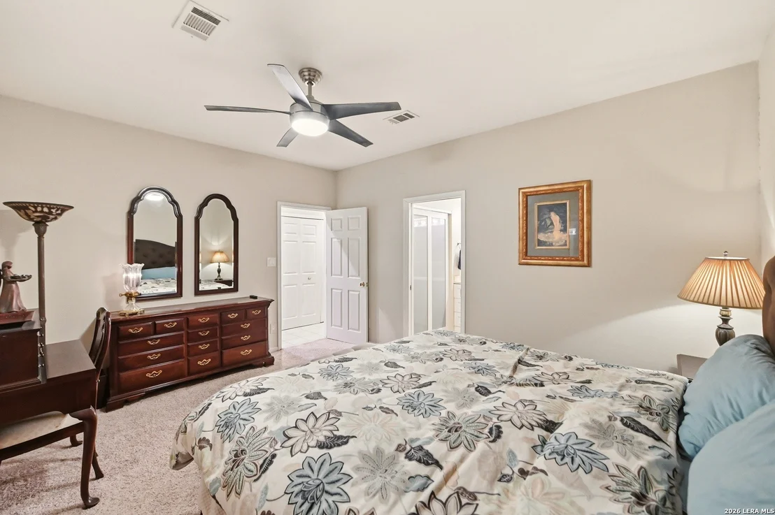 Photo of 237 THORAIN BLVD