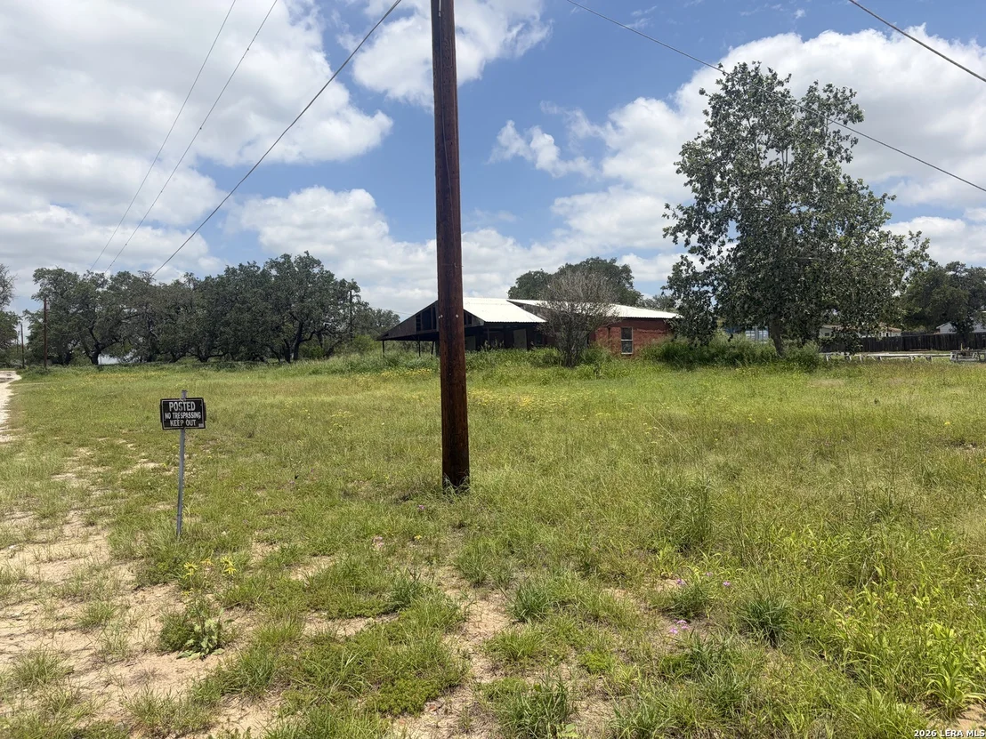 Photo of 615 ROSSVILLE RD