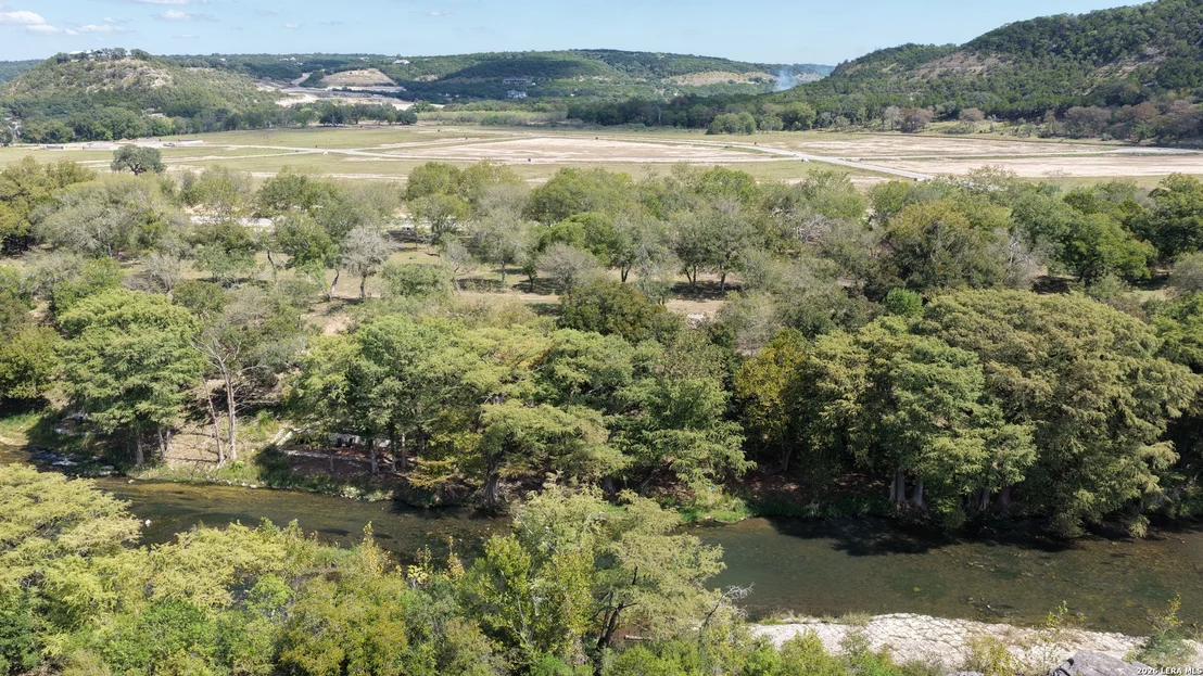 Photo of 264 RIVERFRONT DR