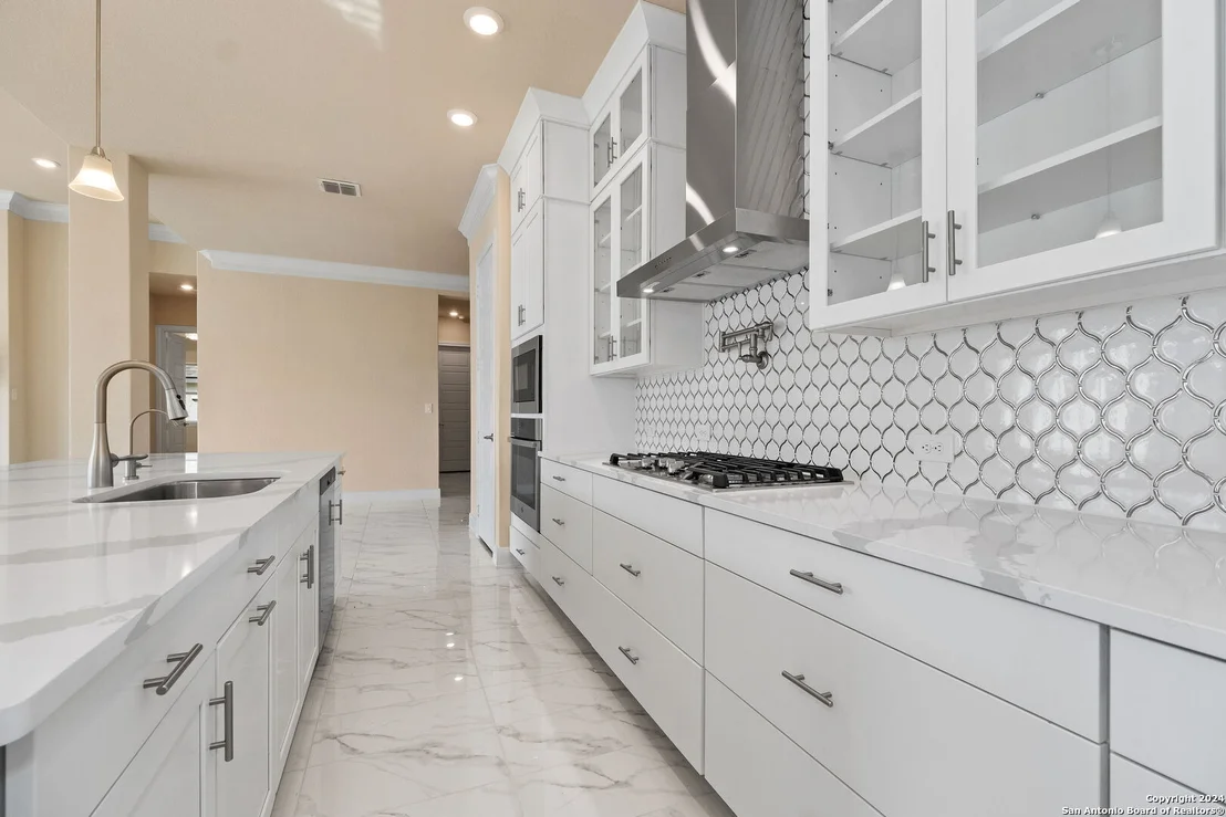Photo of 4014 BALENTINE