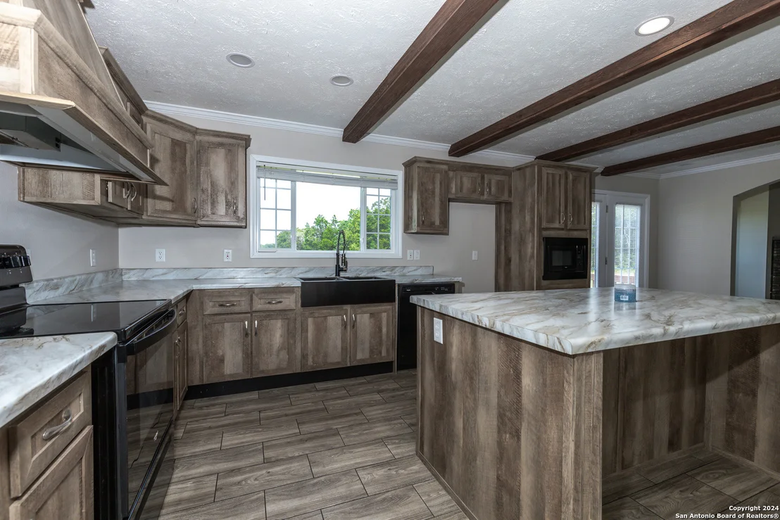 Photo of 283 County Road 510