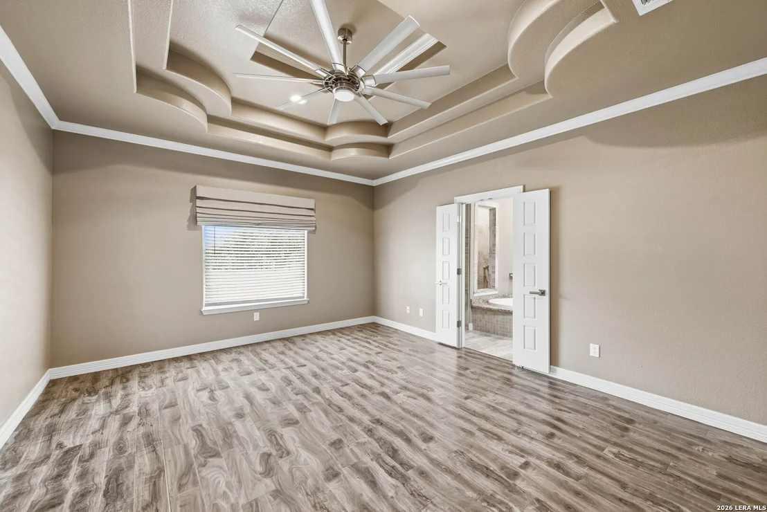 Photo of 353 BIG OAK DR