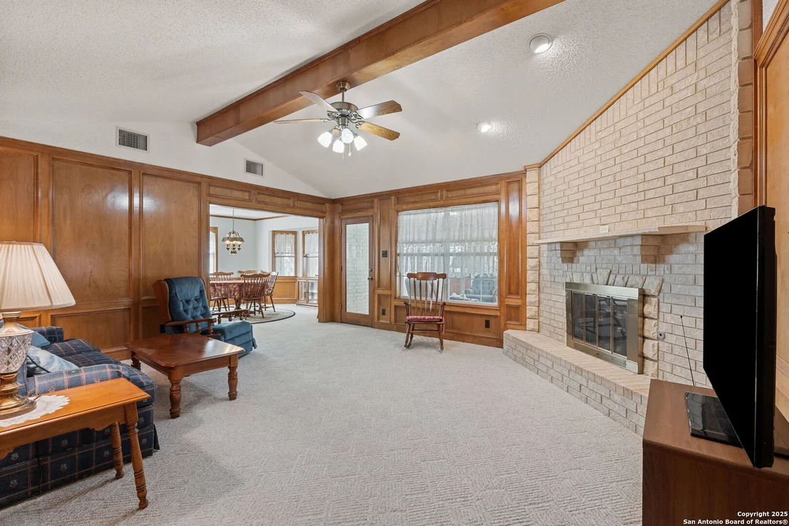 Photo of 1315 Walter Ellison