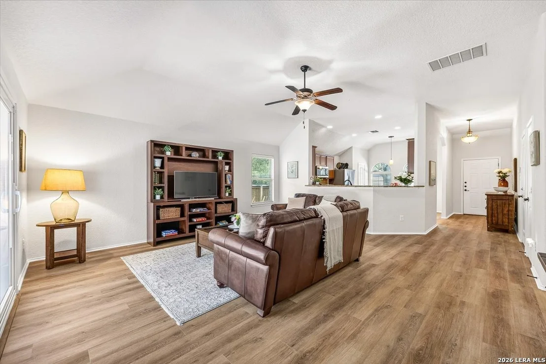 Photo of 208 Bareback Bend
