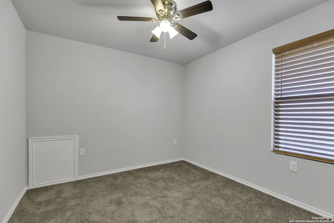 Photo of 5706 WILLOW BREEZE