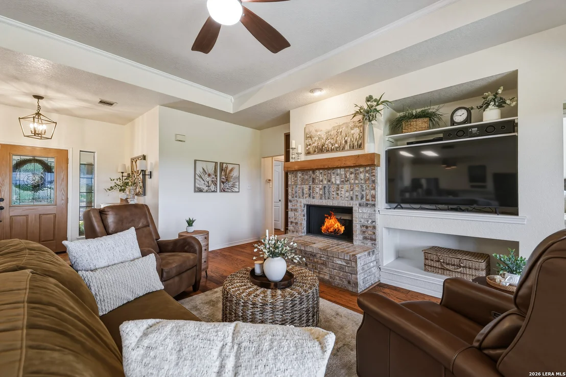 Photo of 4219 HIGH SPRINGS DR