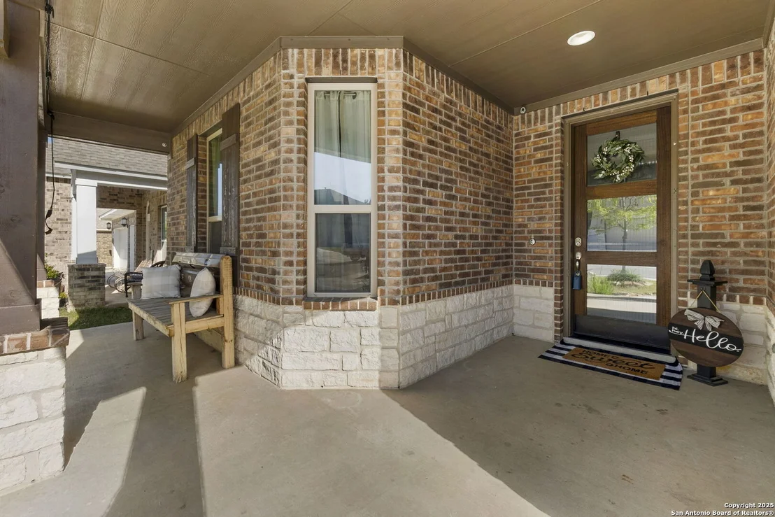 Photo of 28968 Windlesham Way