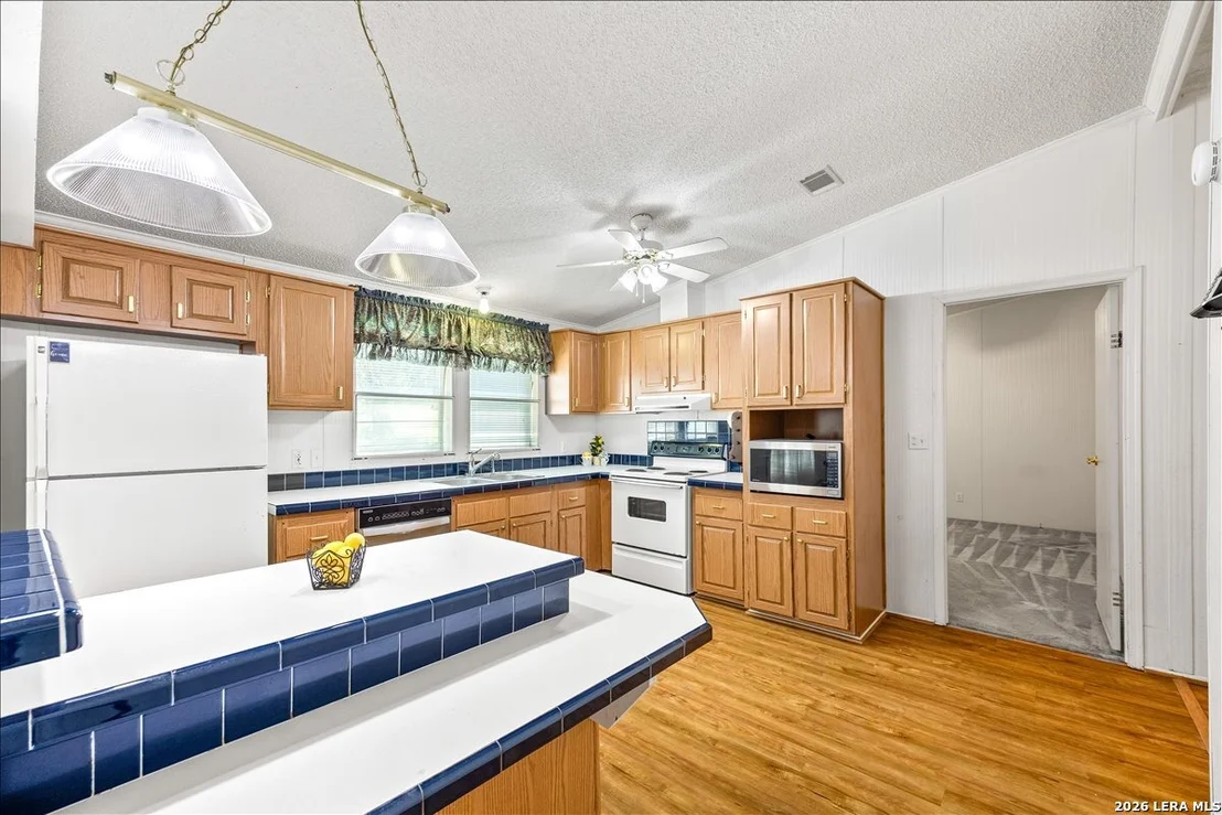 Photo of 611 Hedgestone