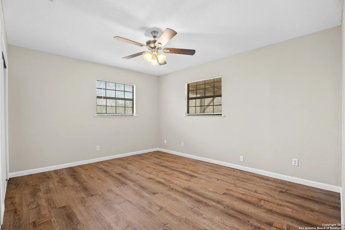 Photo of 9557 Green Valley