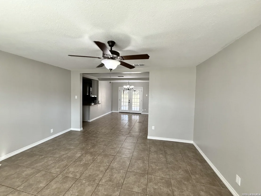 Photo of 170 White