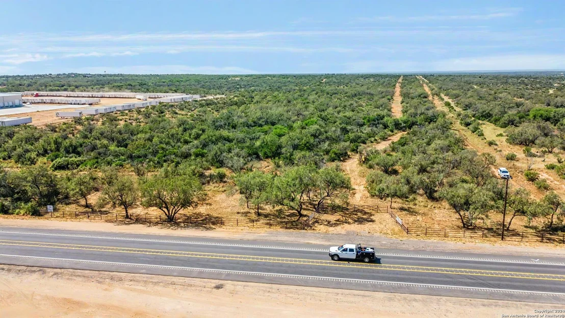 Photo of 20788 us highway 83