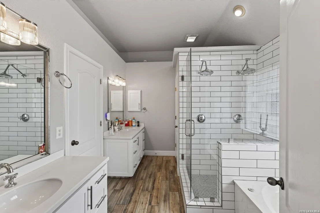 Photo of 2078 Stonehaven