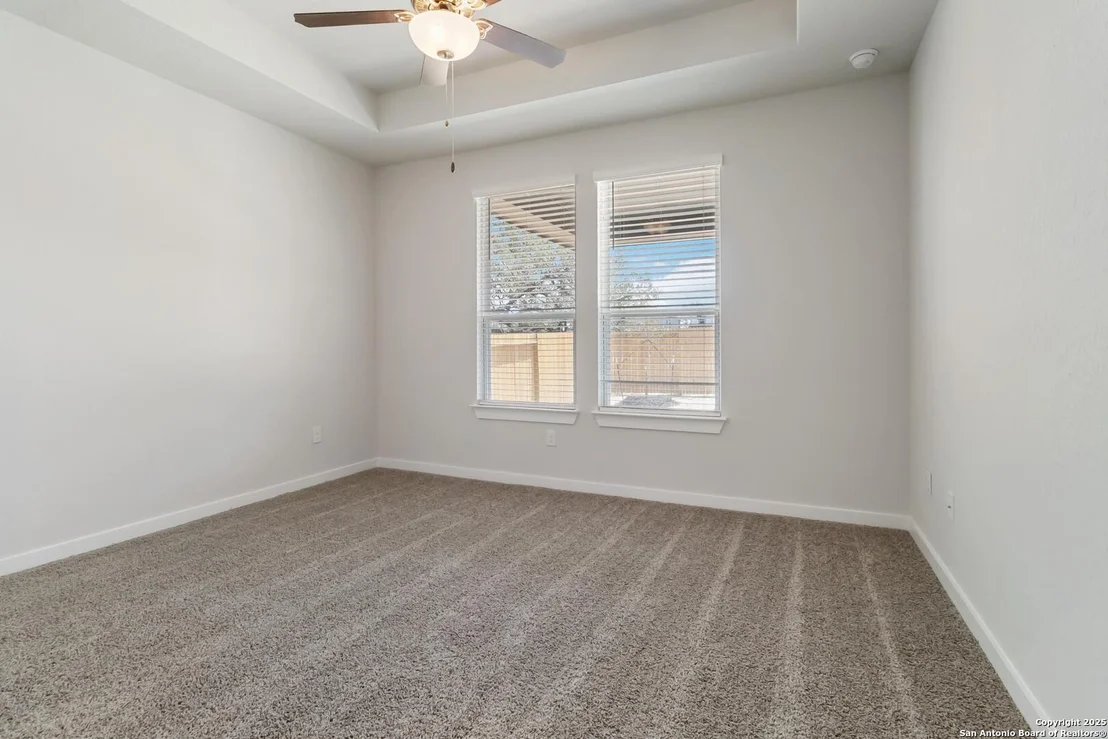 Photo of 15018 Homing Meadow