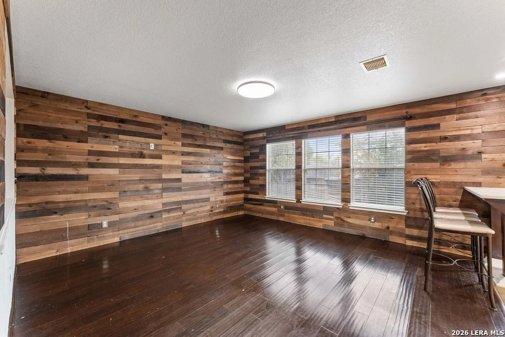 Photo of 5423 Spring Walk