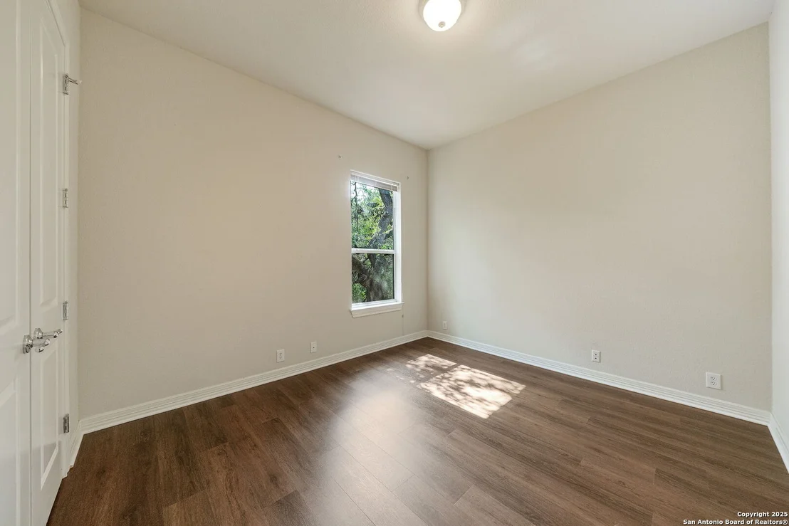 Photo of 12615 Biscuit Hill