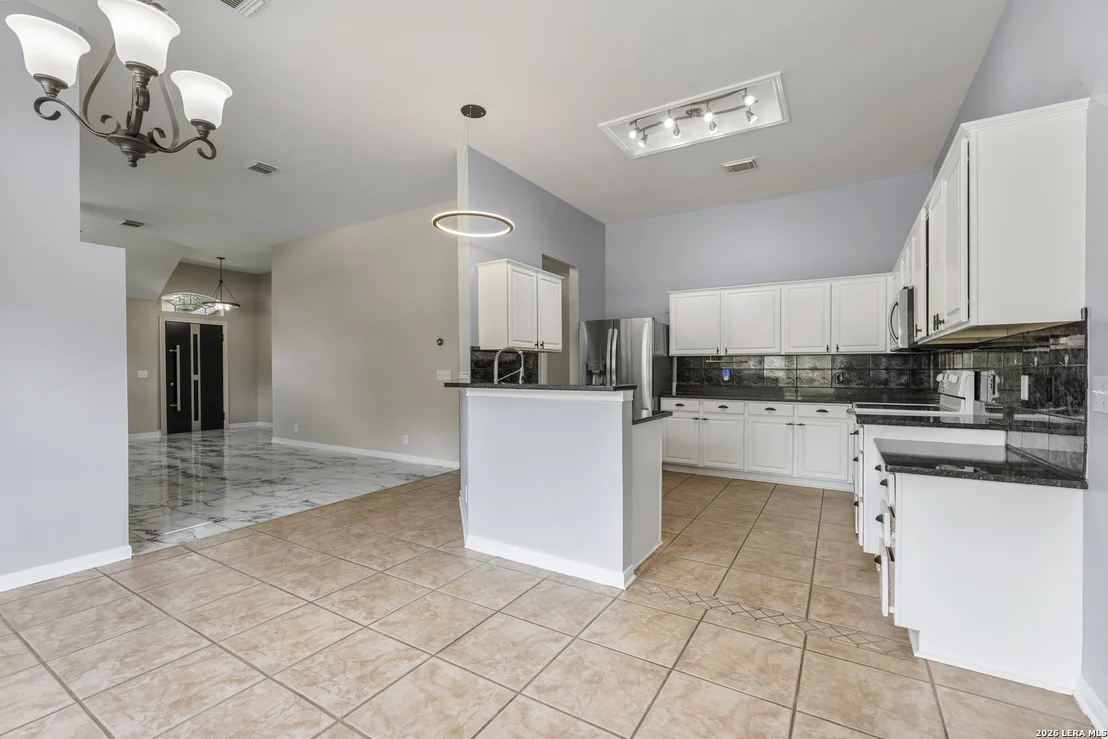 Photo of 2555 Crested Heights