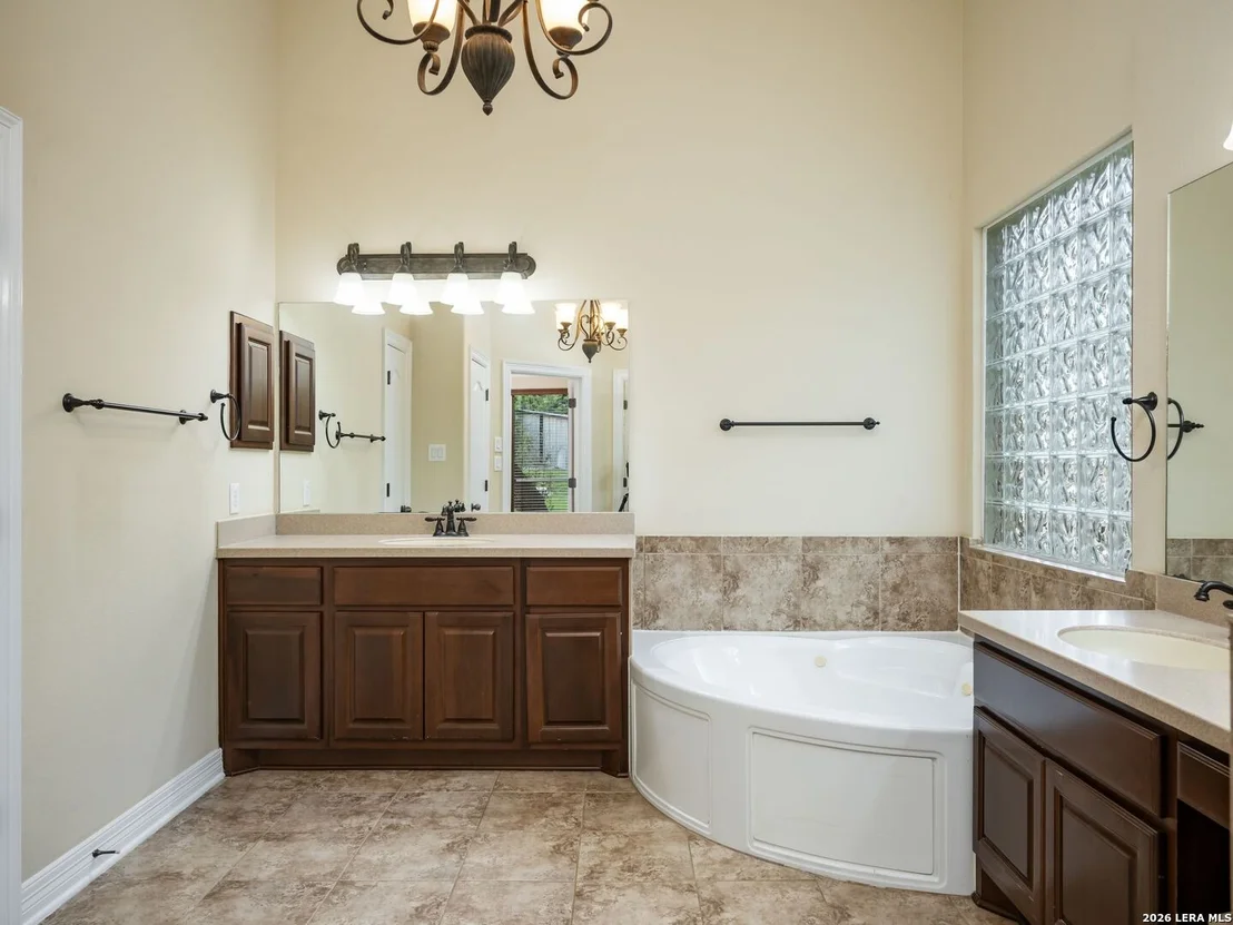 Photo of 21502 Granada Hill