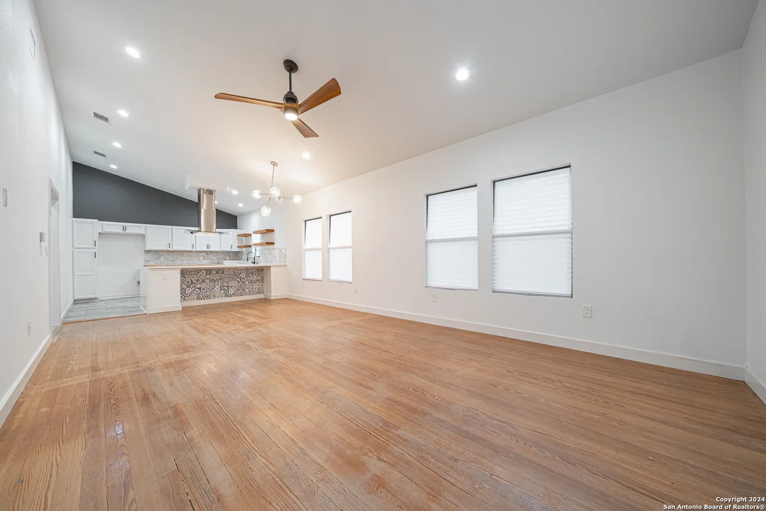 Photo of 216 BELMONT