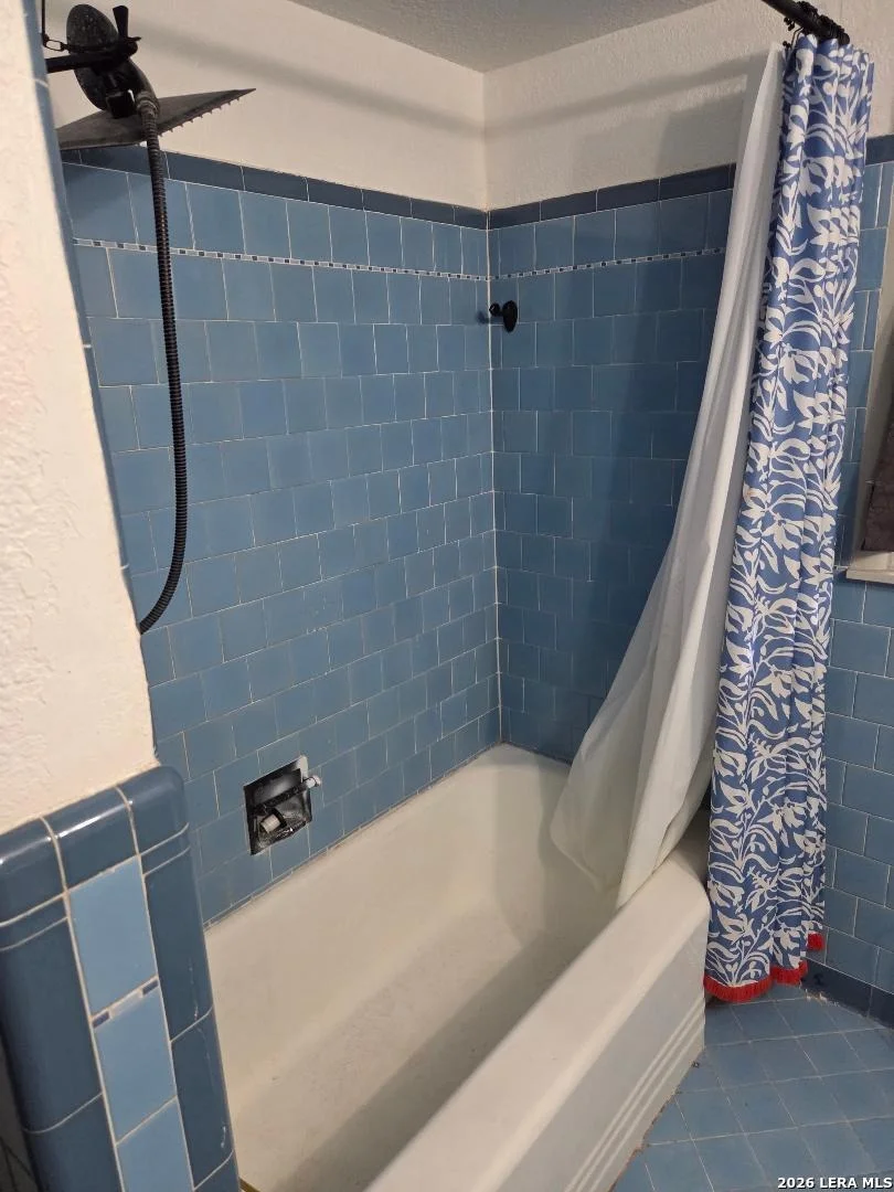 Photo of 310 Williamsburg
