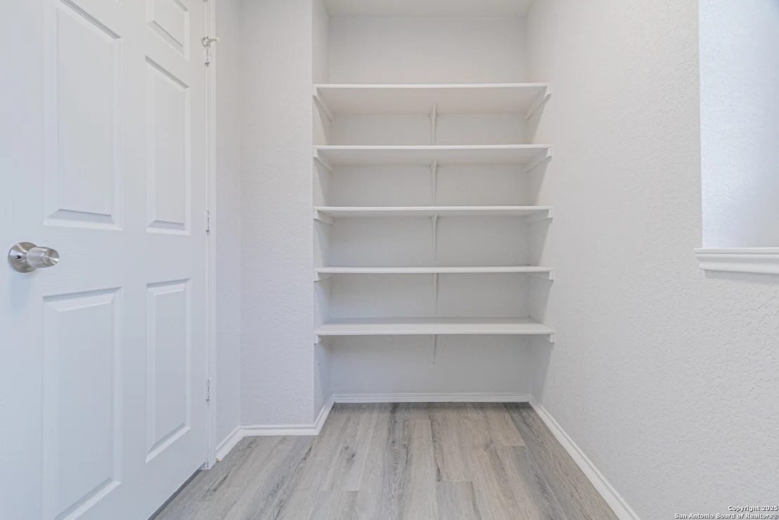 Photo of 6615 Suncliff Crst
