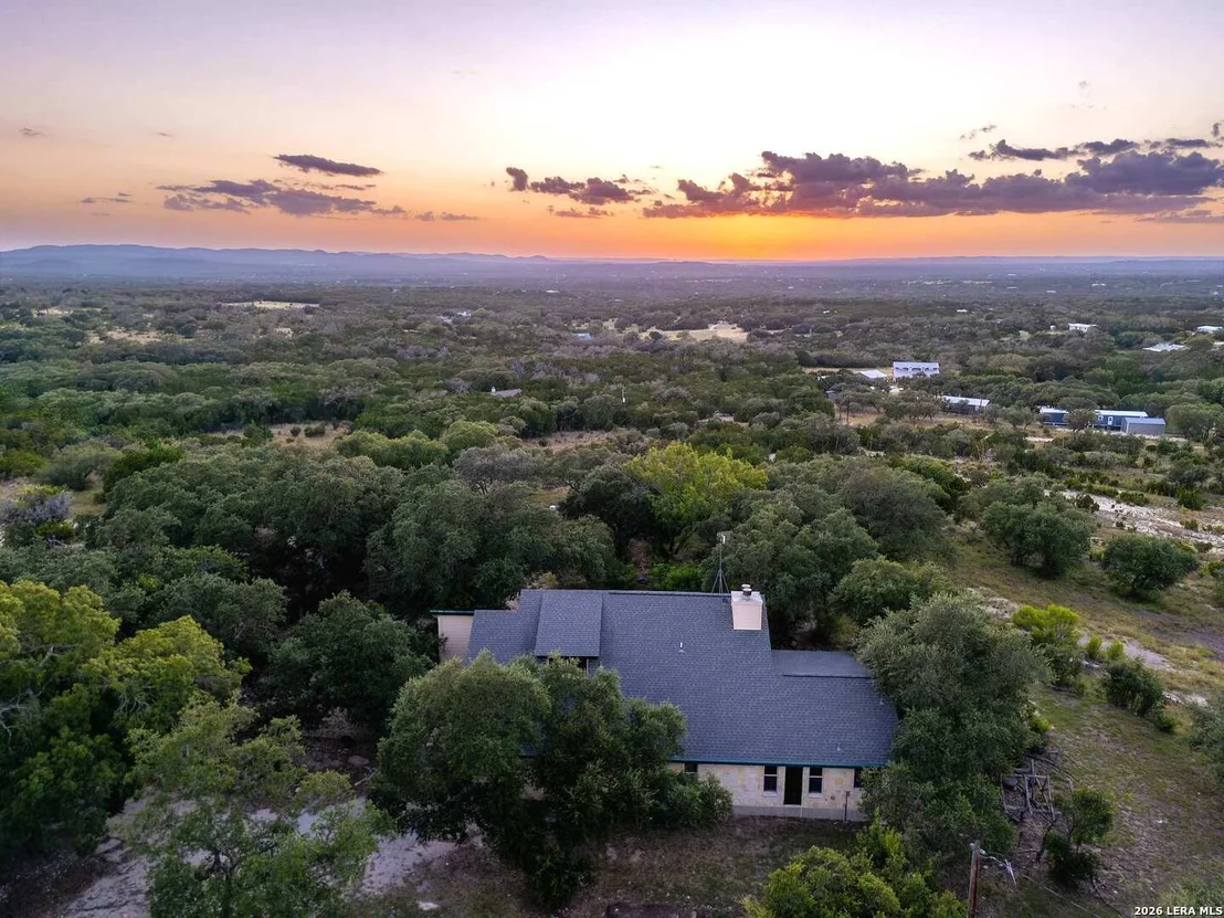 Photo of 292 Phillip Dr