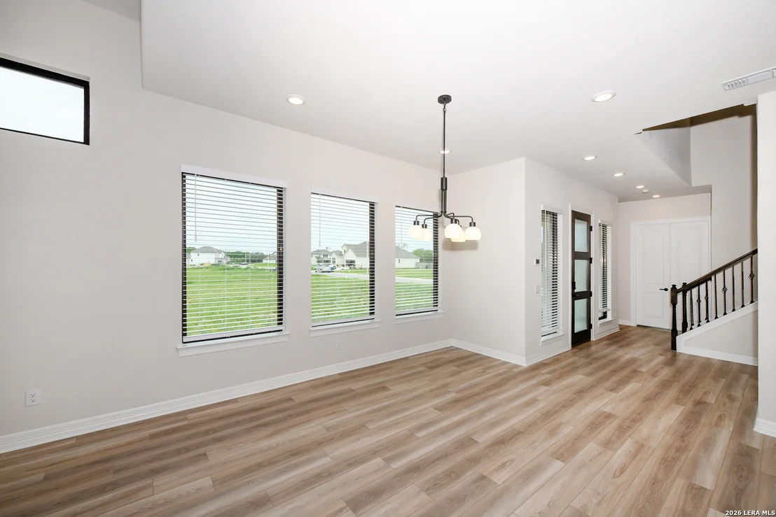 Photo of 972 Nolte Bend