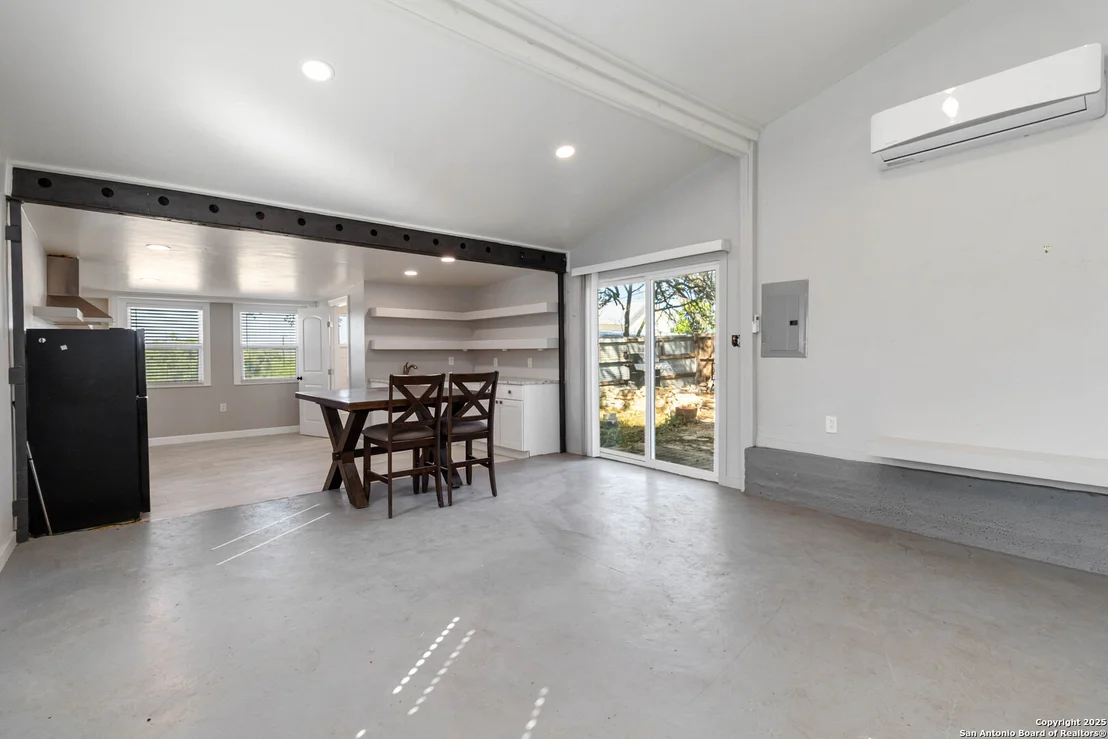 Photo of 30951 Blanco