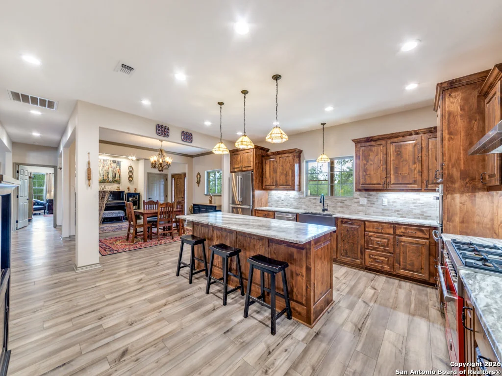 Photo of 6472 Bluntzer Rd