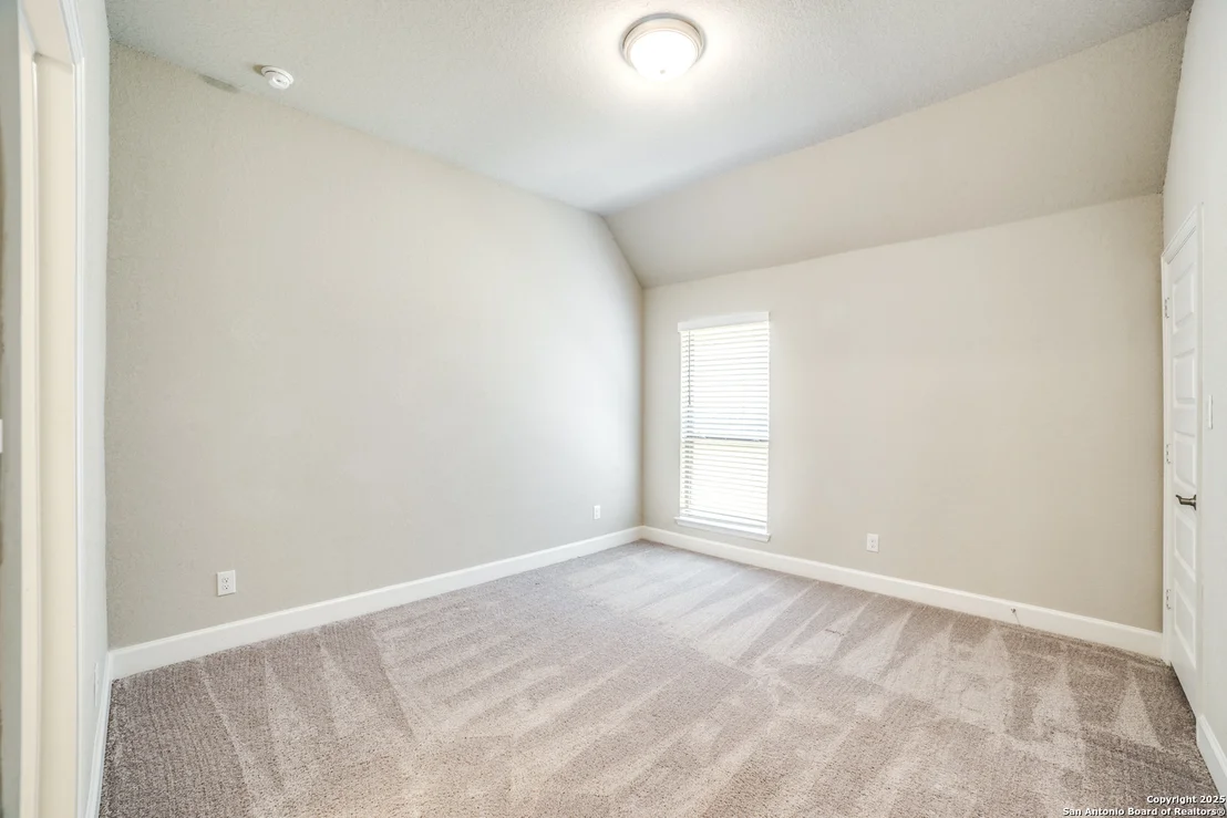 Photo of 2131 Thayer Cove