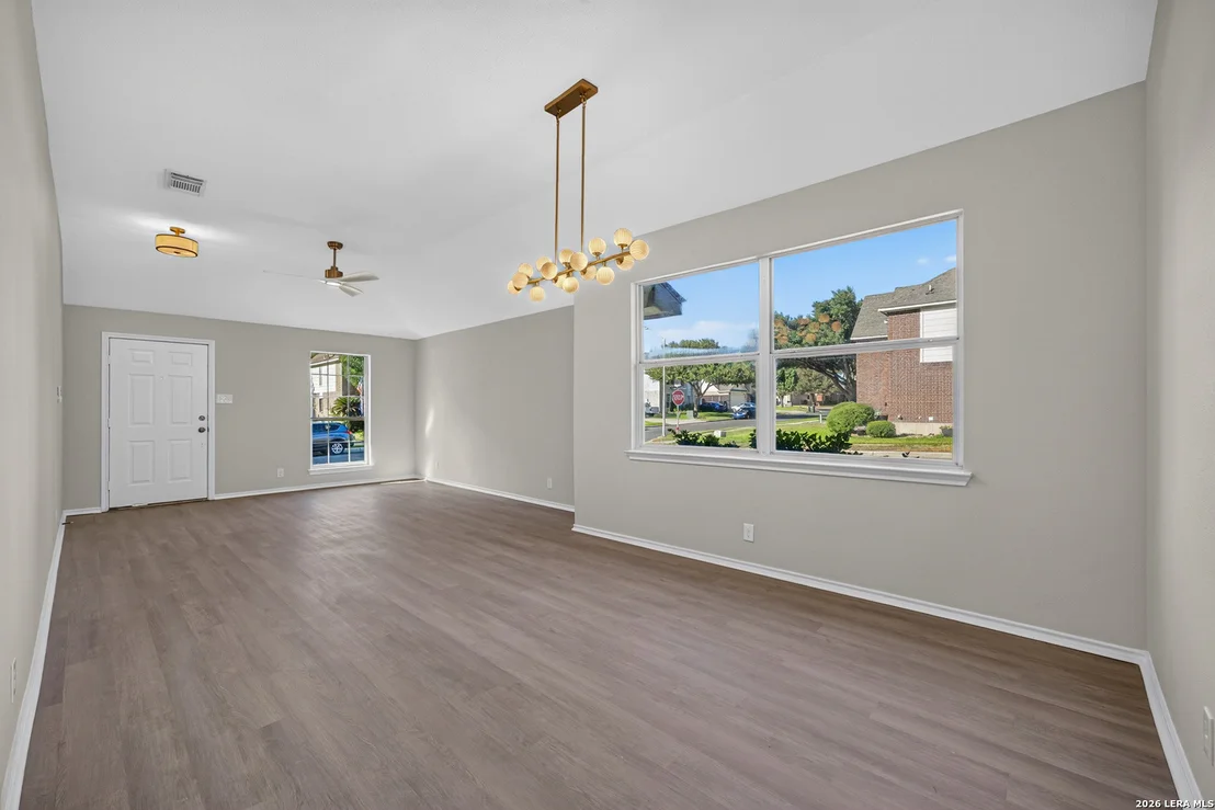 Photo of 1017 SUMMER HAVEN LN