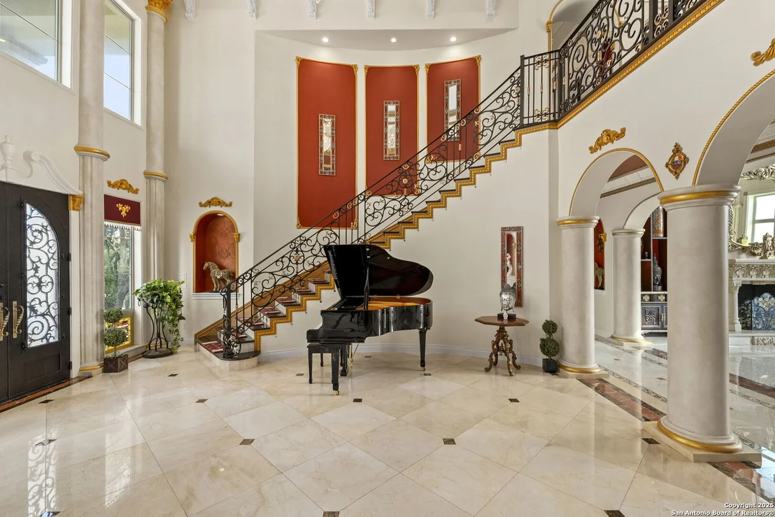 Photo of 1418 Greystone