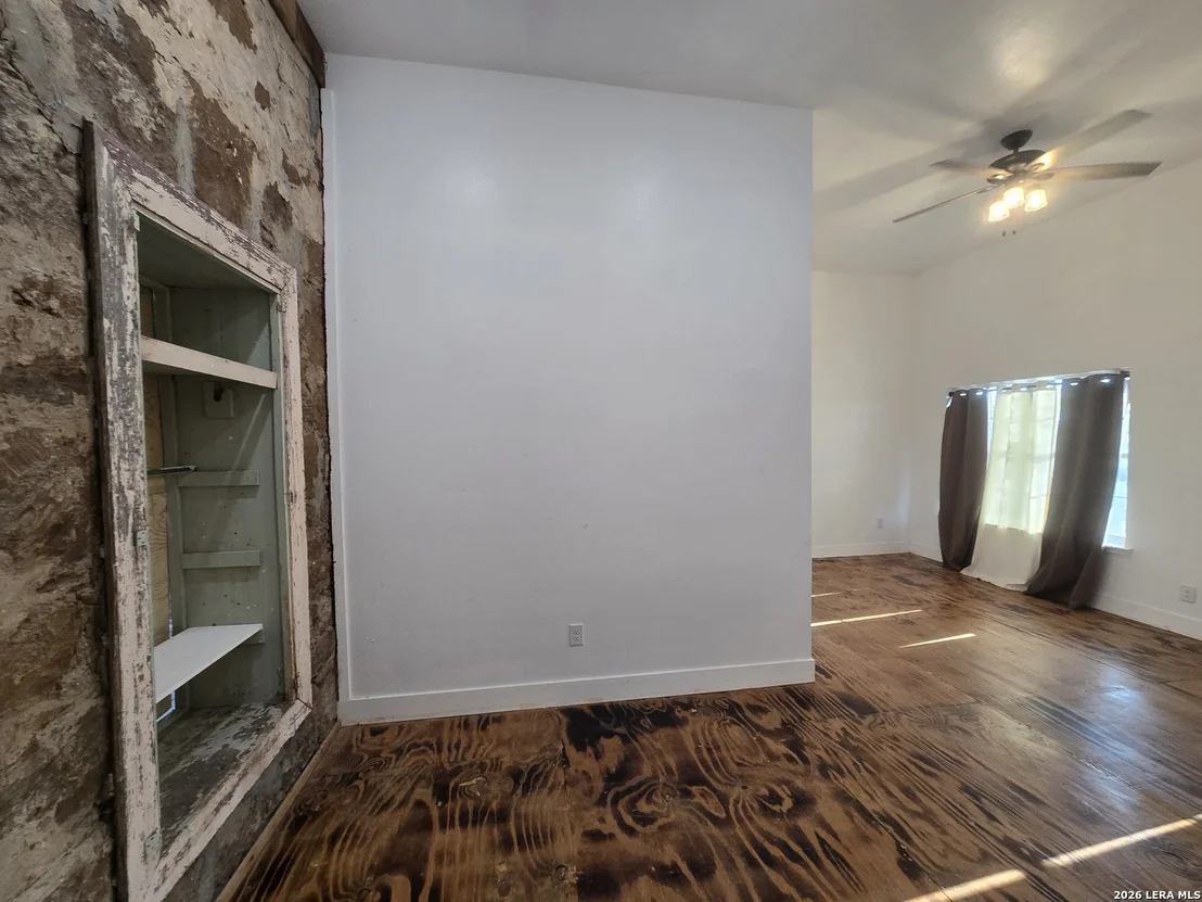 Photo of 21805 Senior Rd