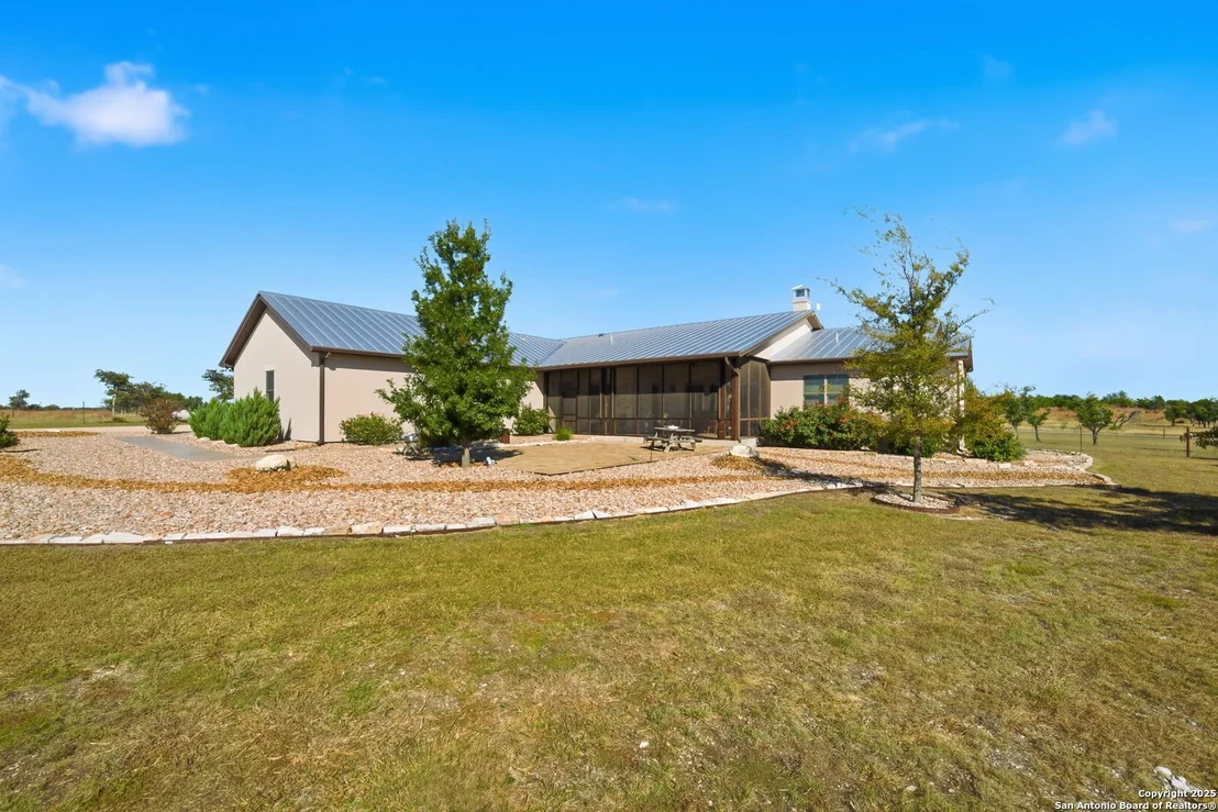 Photo of 601 Garrison Rd