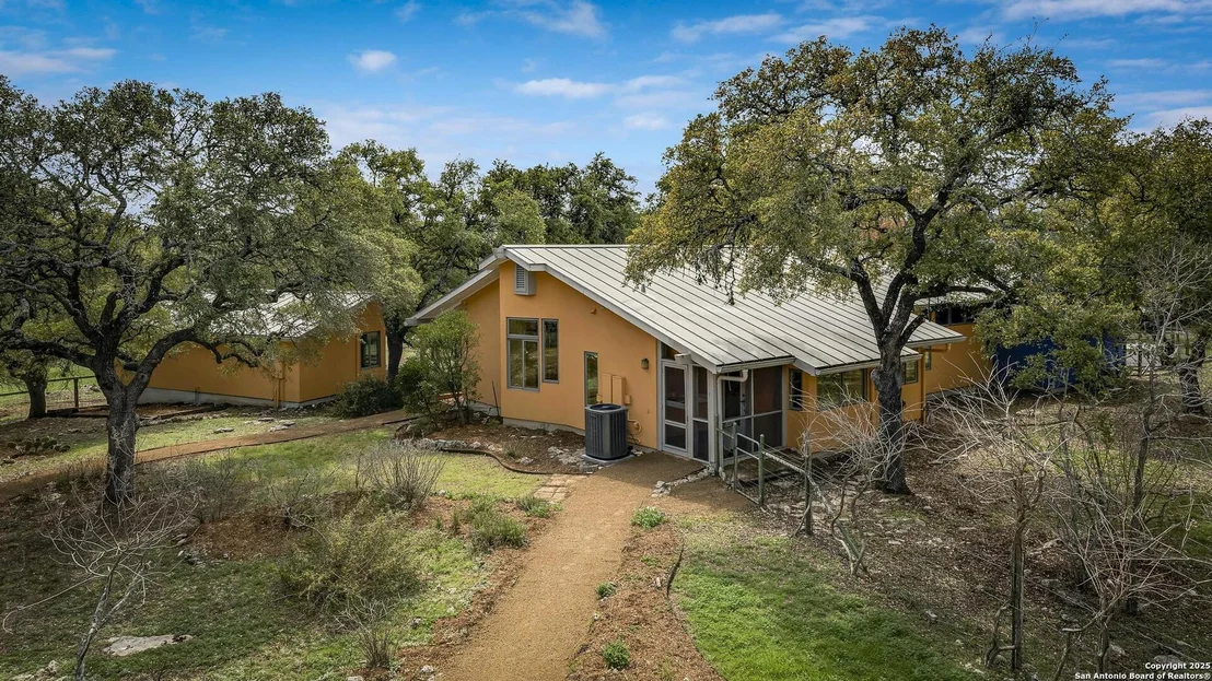 Photo of 30545 Bridlegate Drive