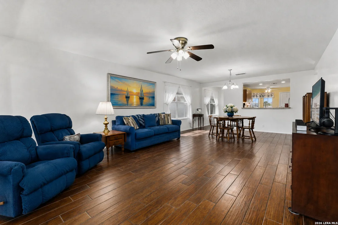 Photo of 4911 Sky Oaks
