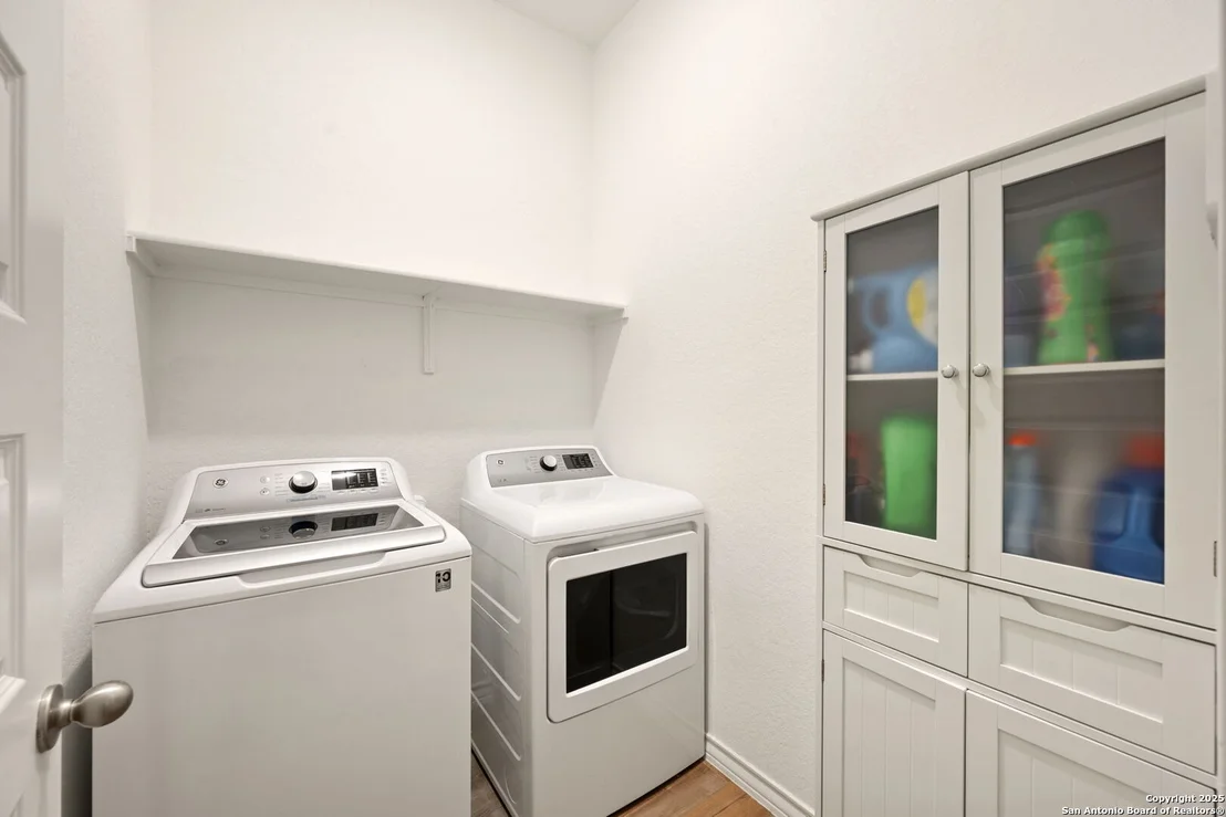 Photo of 1535 Terrys Gate