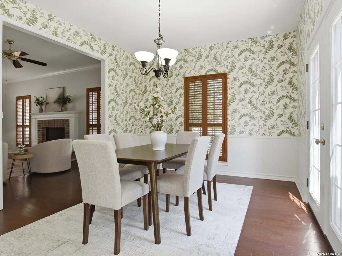 Photo of 203 Kendall Pointe Dr