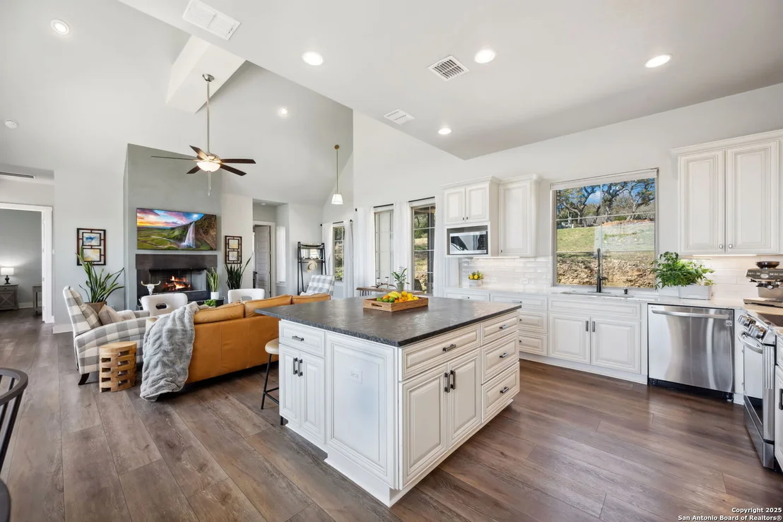 Photo of 3159 Campestres