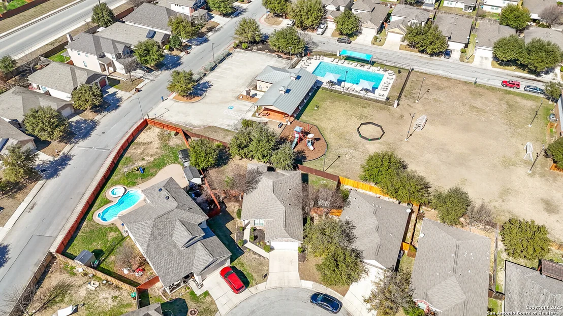 Photo of 12027 Mill Love