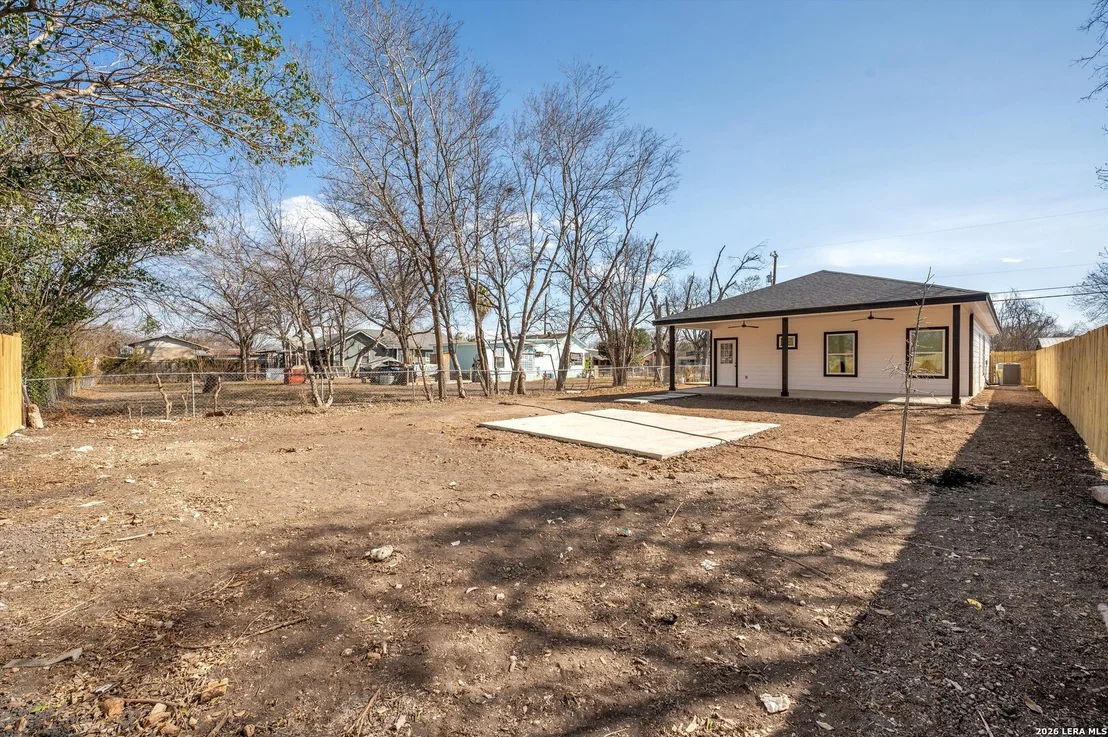 Photo of 531 Sunglo